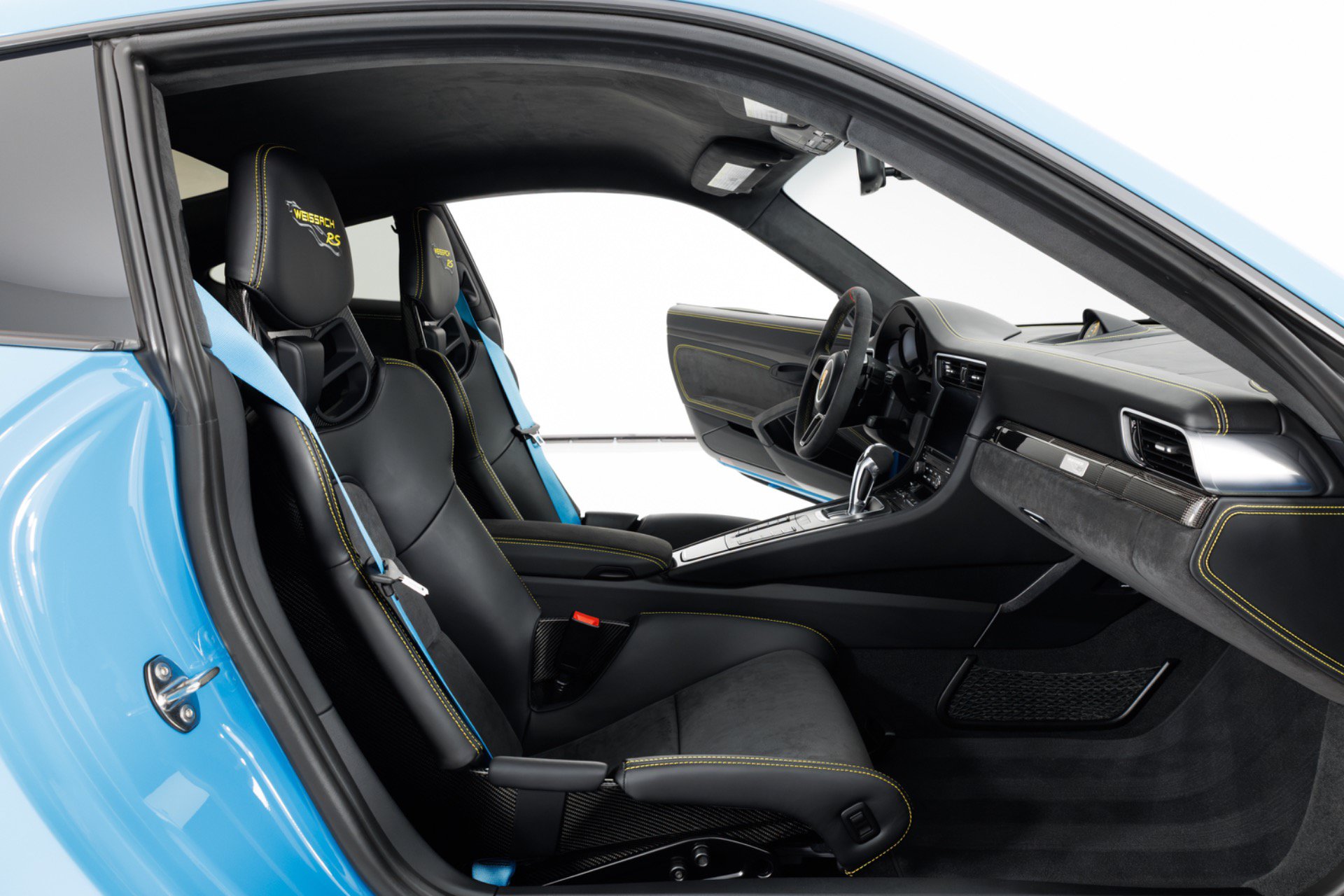 Used 2018 Porsche 911 GT2 RS RWD image 35
