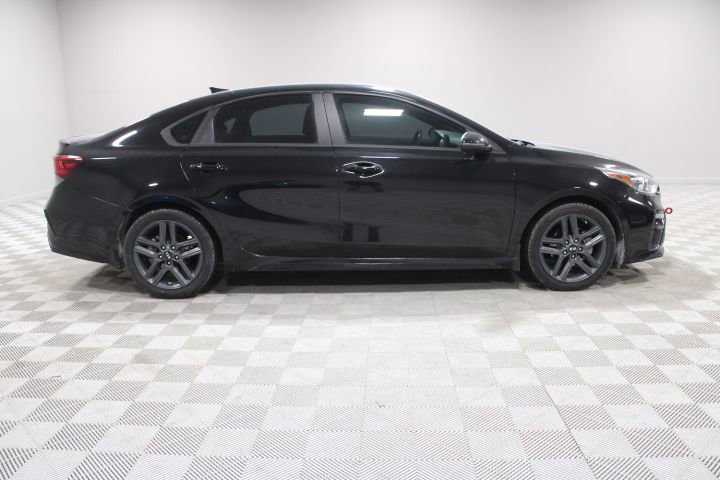 Used 2021 Kia Forte GT-Line w/ GT-Line Premium Package image 11