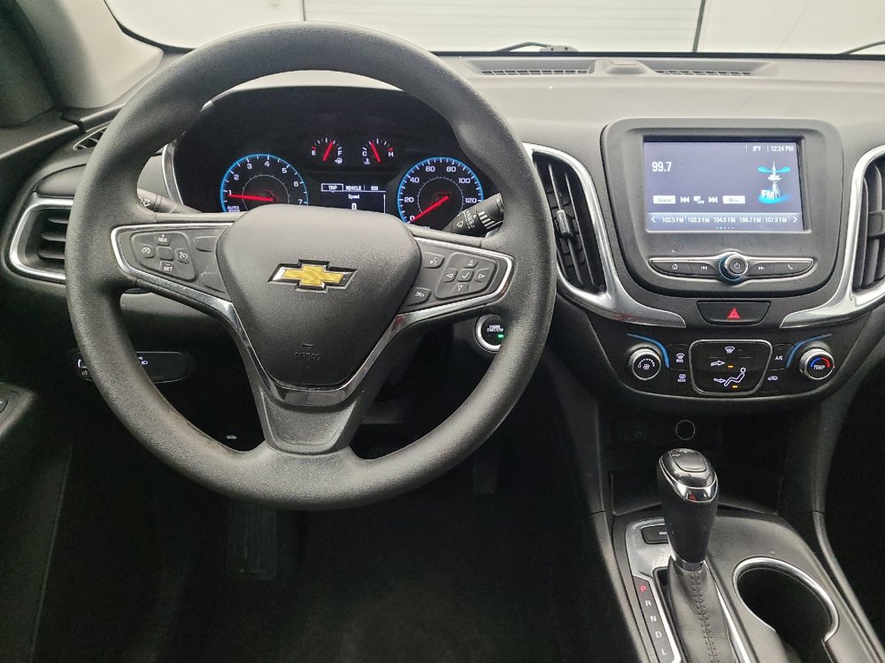 Used 2018 Chevrolet Equinox LT image 22