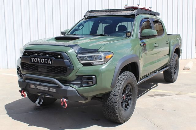 Used 2020 Toyota Tacoma TRD Pro image 1