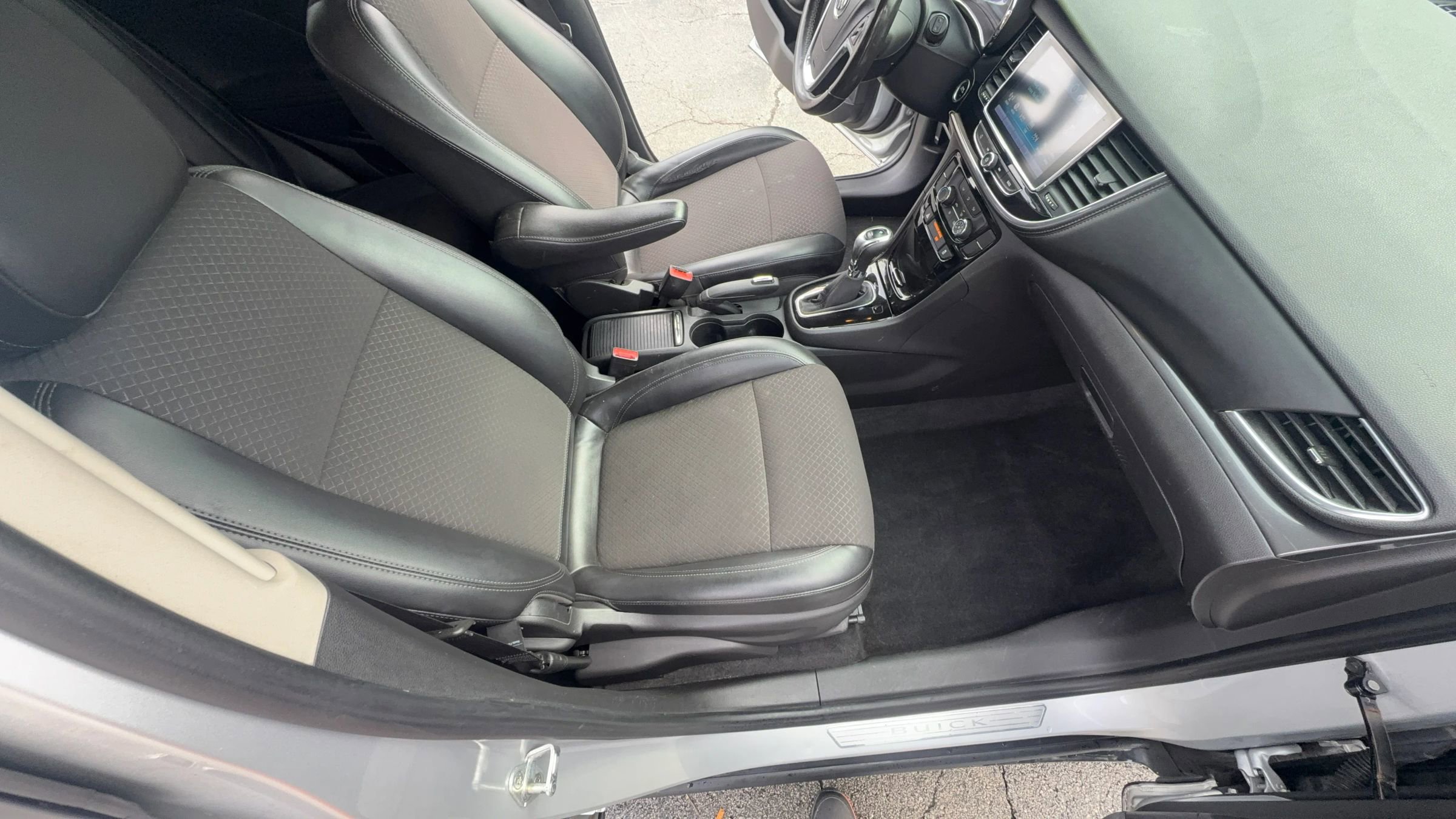 Used 2019 Buick Encore Preferred FWD image 13