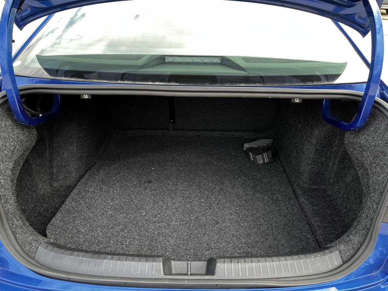 Used 2024 Volkswagen Jetta SE image 27