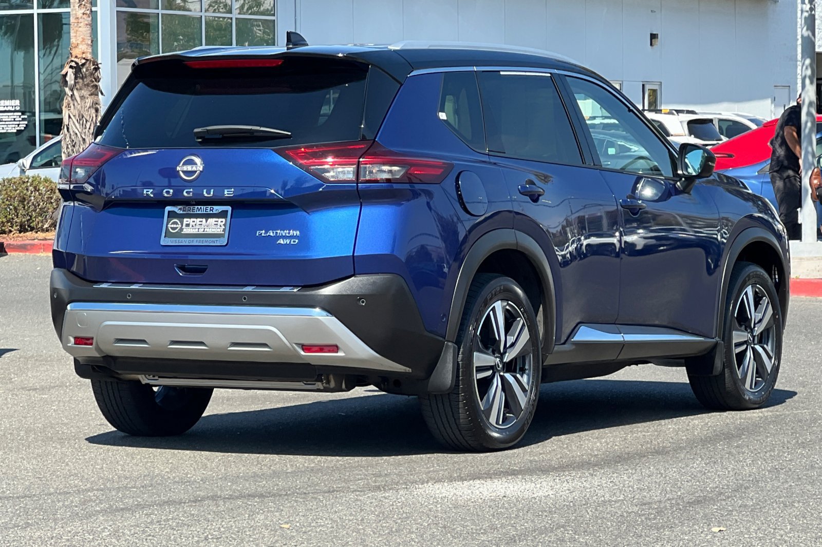 Certified 2023 Nissan Rogue Platinum w/ Platinum Premium Package AWD/4WD image 4