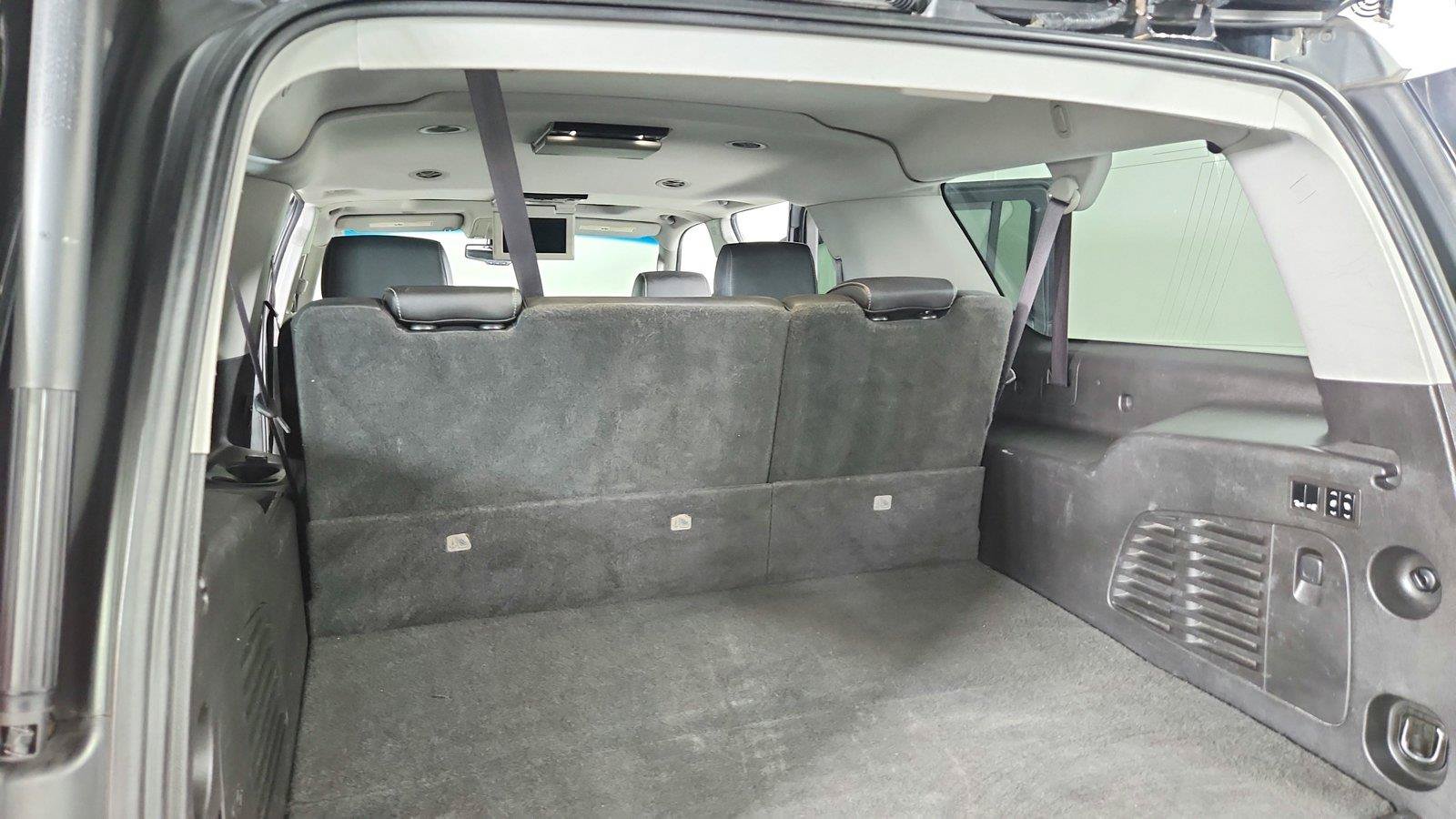 Used 2016 Chevrolet Suburban LT AWD/4WD image 28