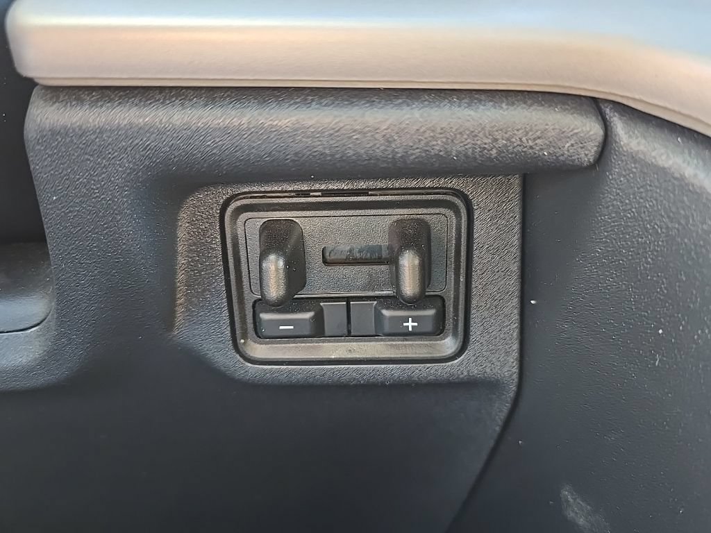 Used 2025 Ford Expedition Max Active AWD/4WD image 20