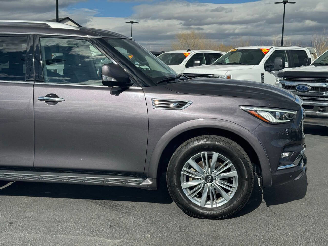 Used 2024 INFINITI QX80 Luxe image 4