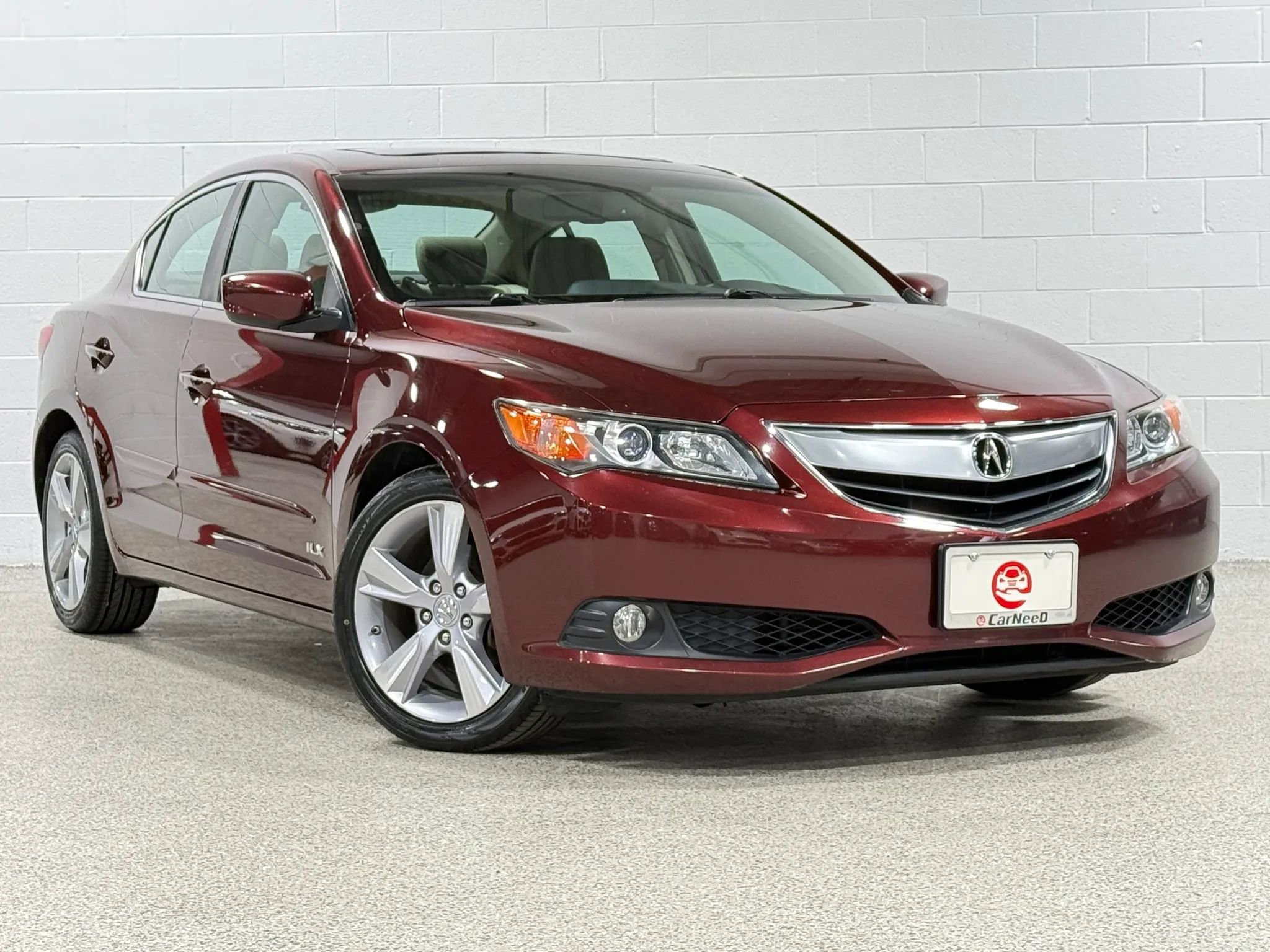 Used 2013 Acura ILX w/ Technology Package image 4