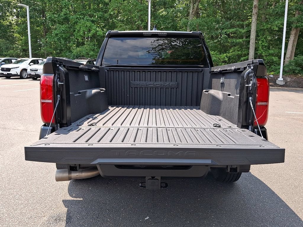 Used 2026 Toyota Tacoma SR5 AWD/4WD image 29