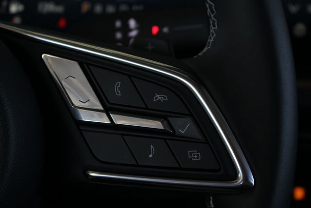 Used 2025 Buick Envision Sport Touring image 15