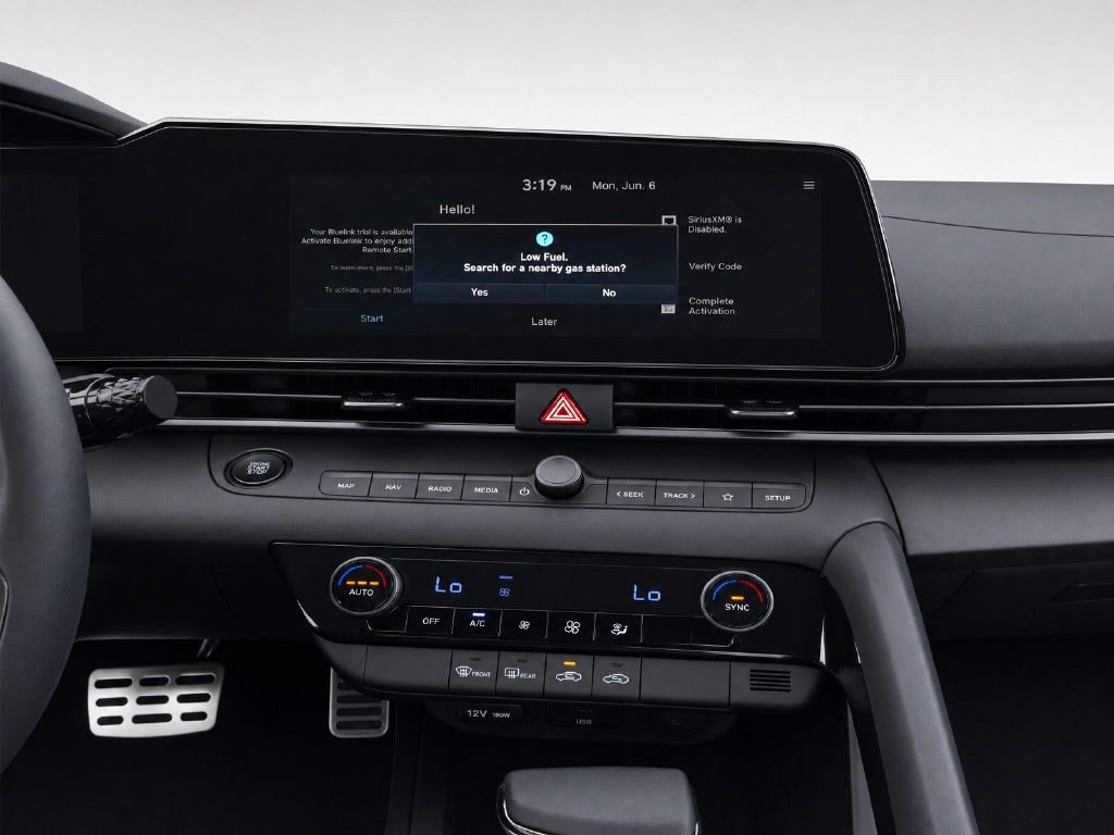 New 2026 Hyundai Elantra SEL Sport FWD image 15