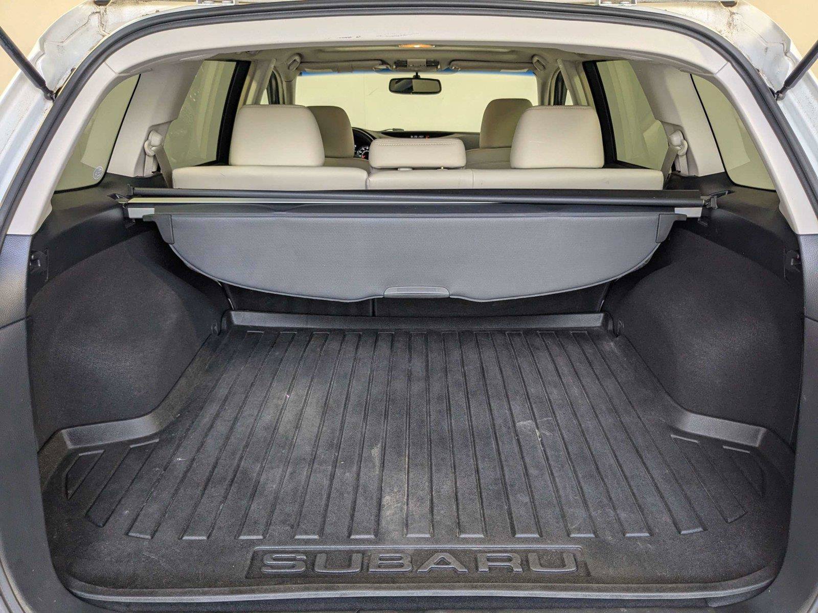 Used 2014 Subaru Outback 2.5i Limited AWD/4WD image 10