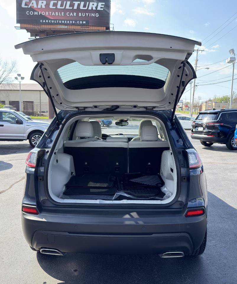 Used 2021 Jeep Cherokee Latitude Lux w/ Sun & Sound Group AWD/4WD image 63