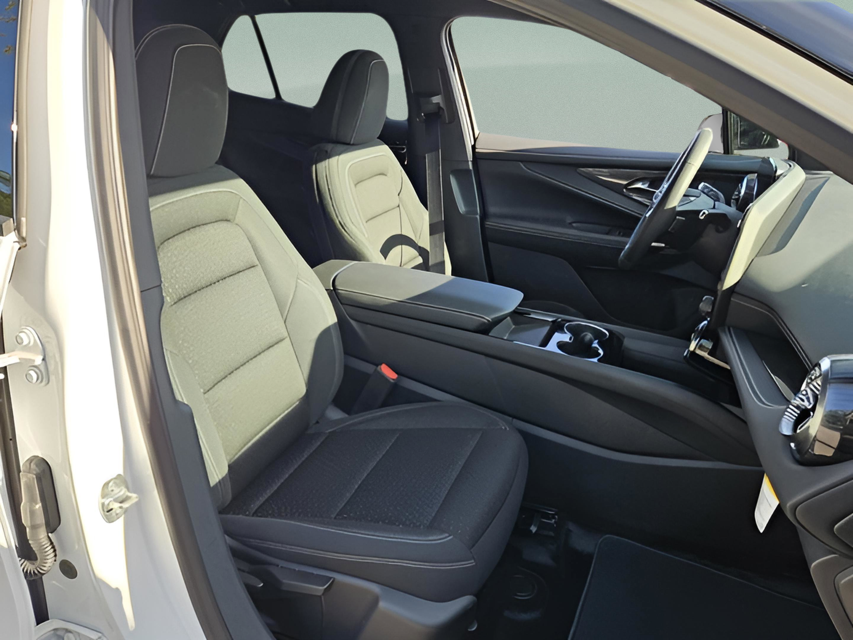 New 2025 Chevrolet Blazer EV LT w/ Midnight/Sport Edition AWD/4WD image 11