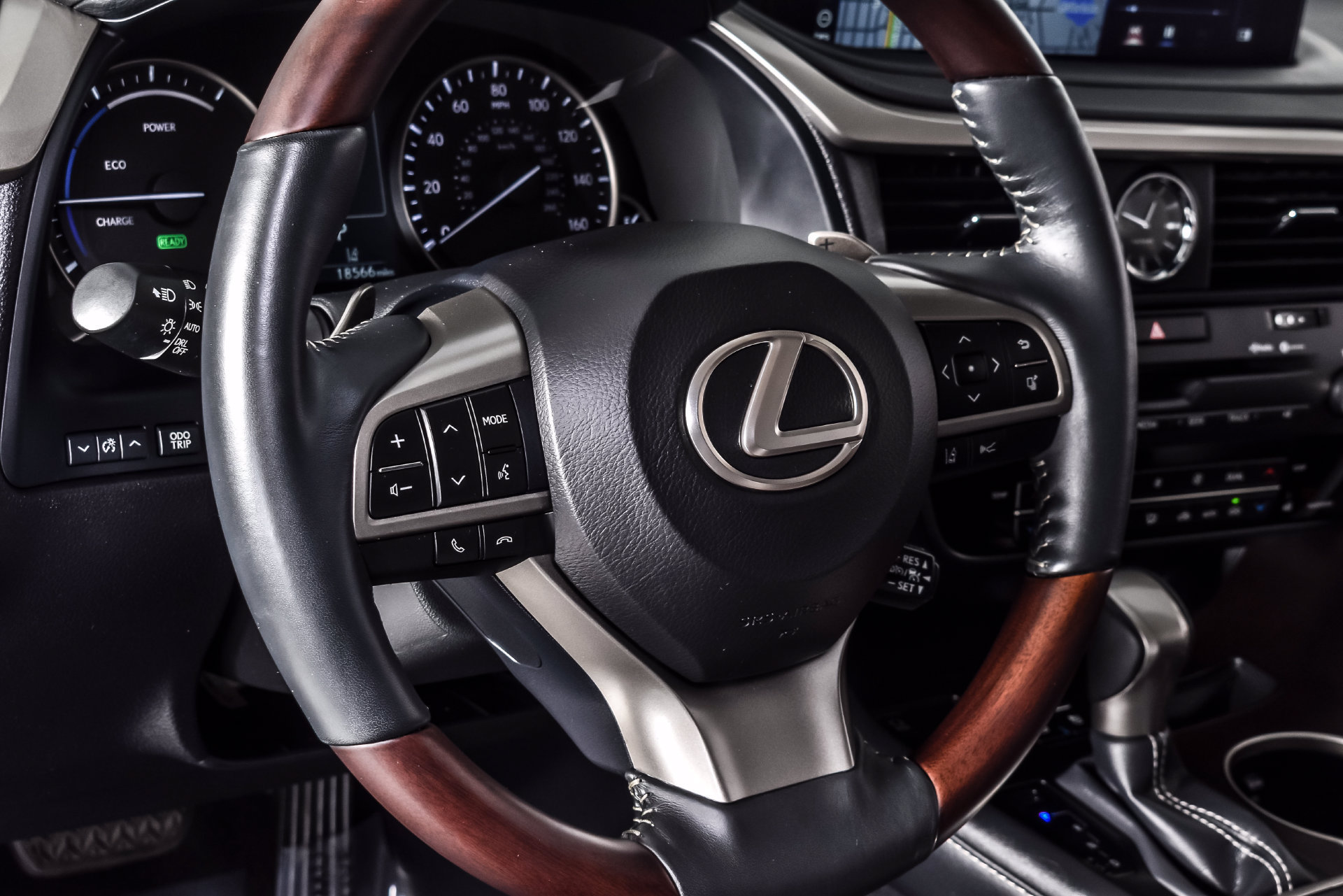 Used 2022 Lexus RX 450h AWD w/ Premium Package image 16