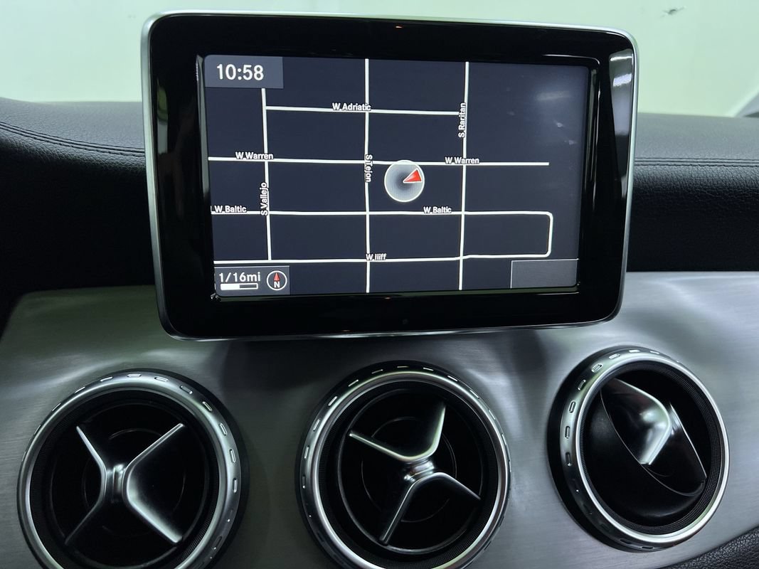 Used 2015 Mercedes-Benz GLA 45 AMG 4MATIC image 22