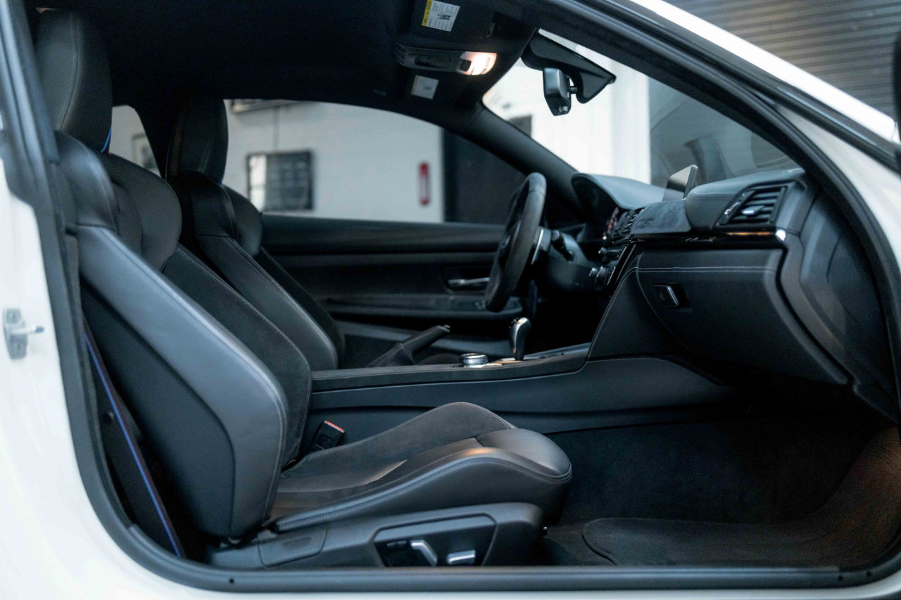 Used 2019 BMW M4 CS w/ Executive Package image 61