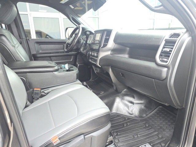 Used 2022 RAM 2500 Tradesman w/ Chrome Appearance Group image 4