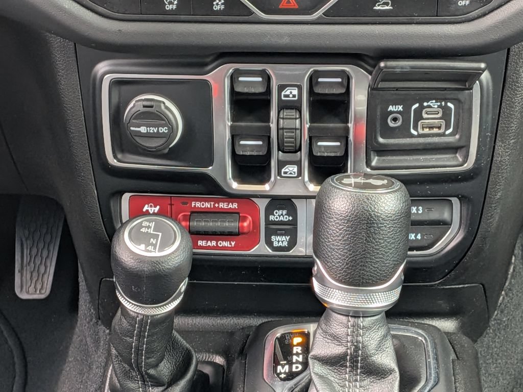 Used 2024 Jeep Wrangler Unlimited Rubicon AWD/4WD image 30