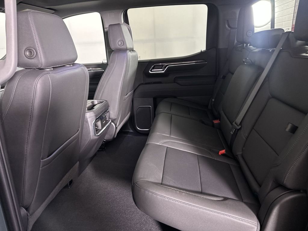 New 2026 Chevrolet Silverado 1500 LTZ w/ LTZ Convenience Package II AWD/4WD image 25