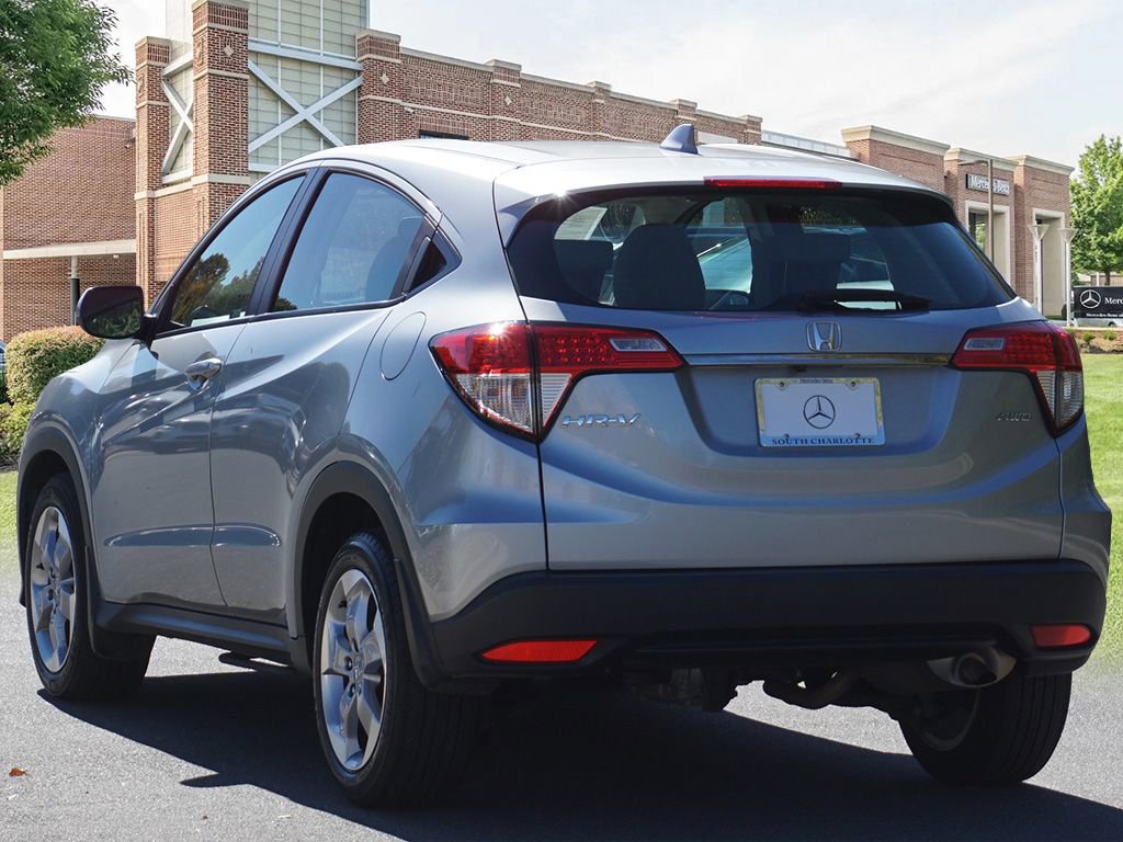Used 2020 Honda HR-V LX image 7