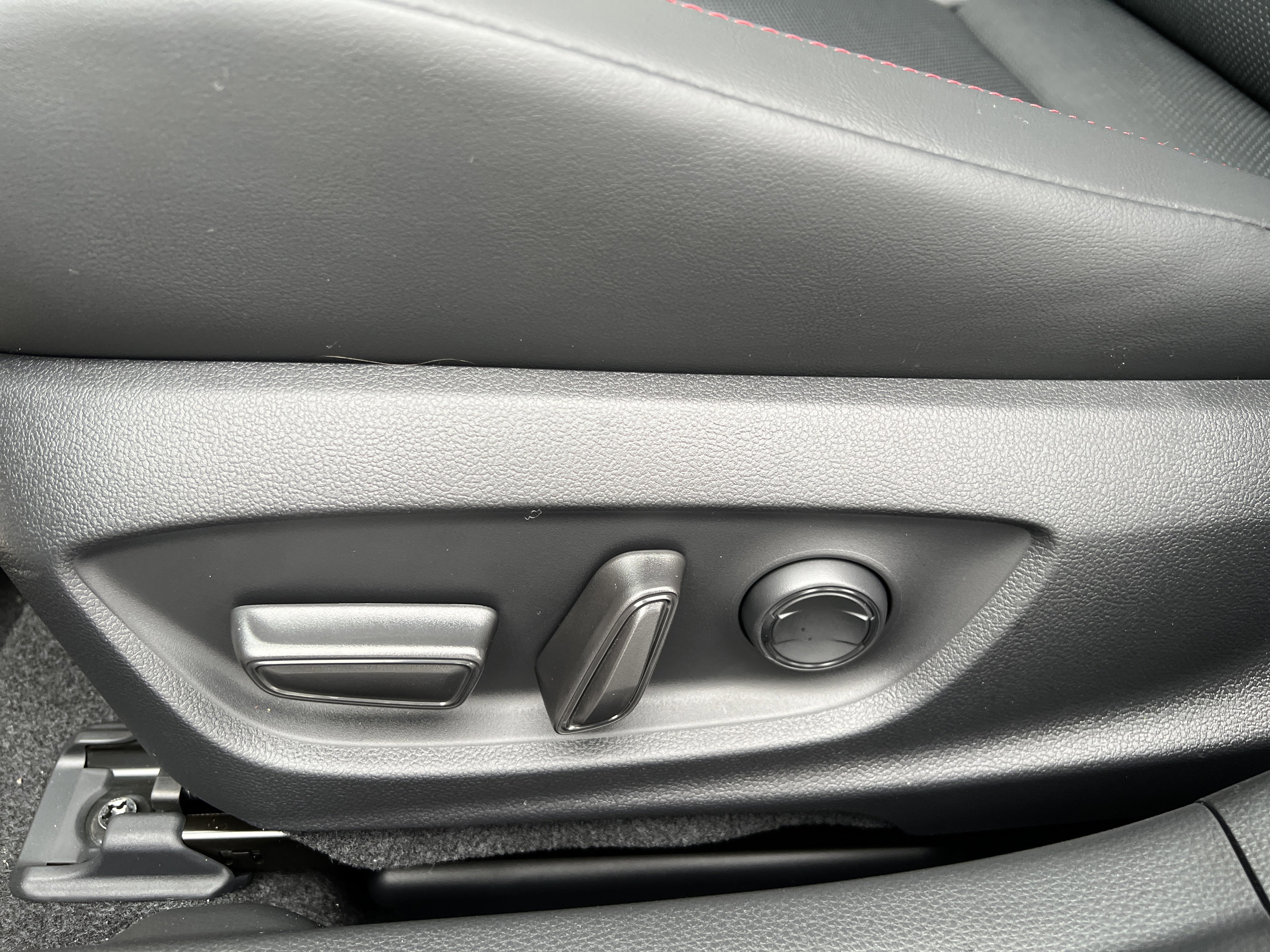 New 2026 Toyota Prius Plug-In Hybrid image 14