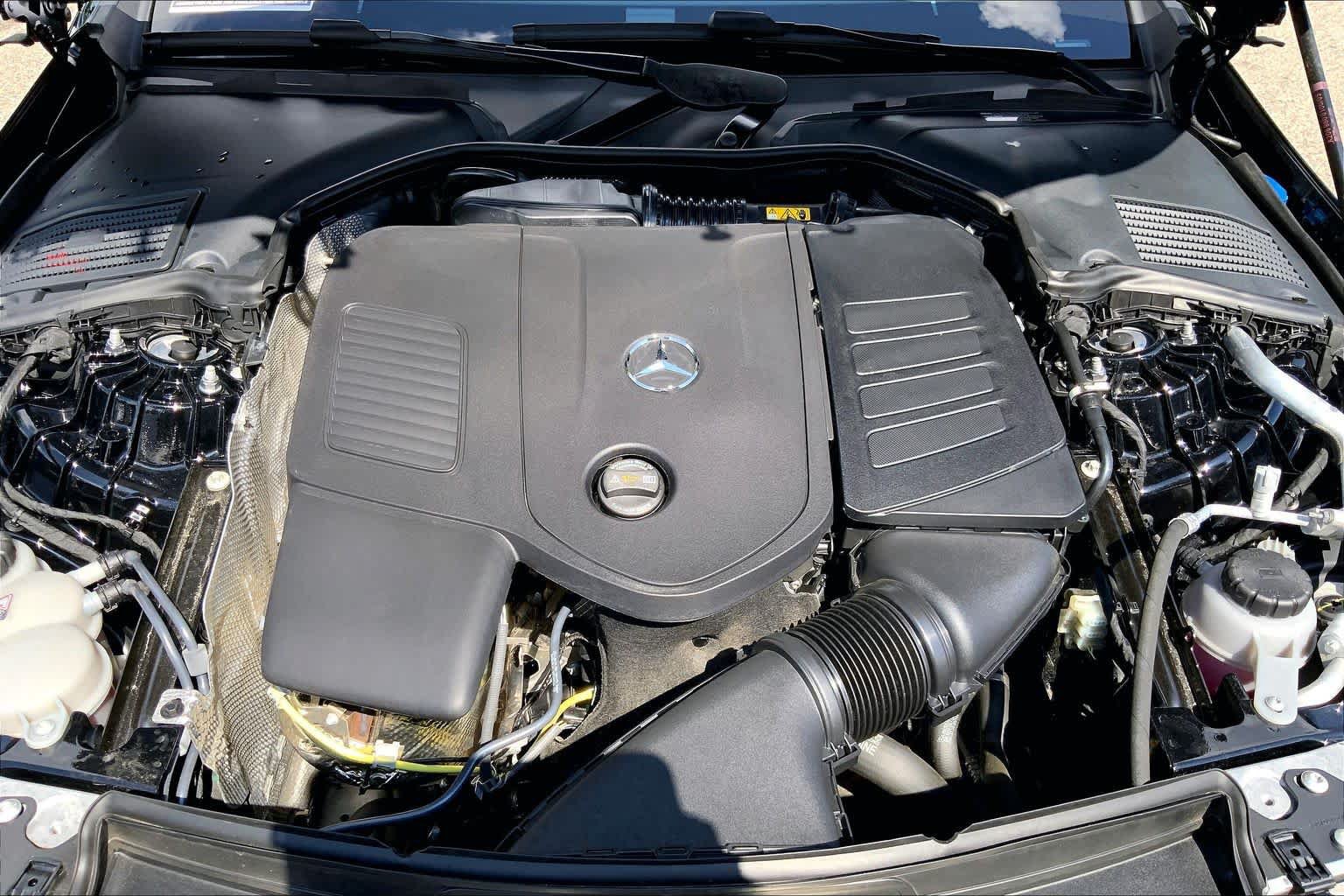 Used 2026 Mercedes-Benz CLE 300 4MATIC Coupe image 32