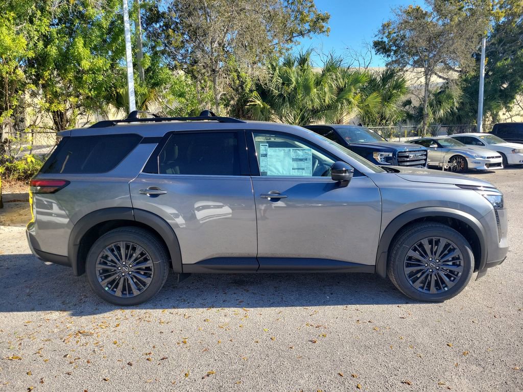 New 2026 Nissan Pathfinder SL w/ SL Premium Package AWD/4WD image 8