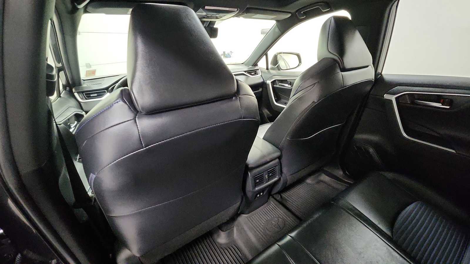 Certified 2020 Toyota RAV4 XSE w/ XSE Grade Weather Package image 26