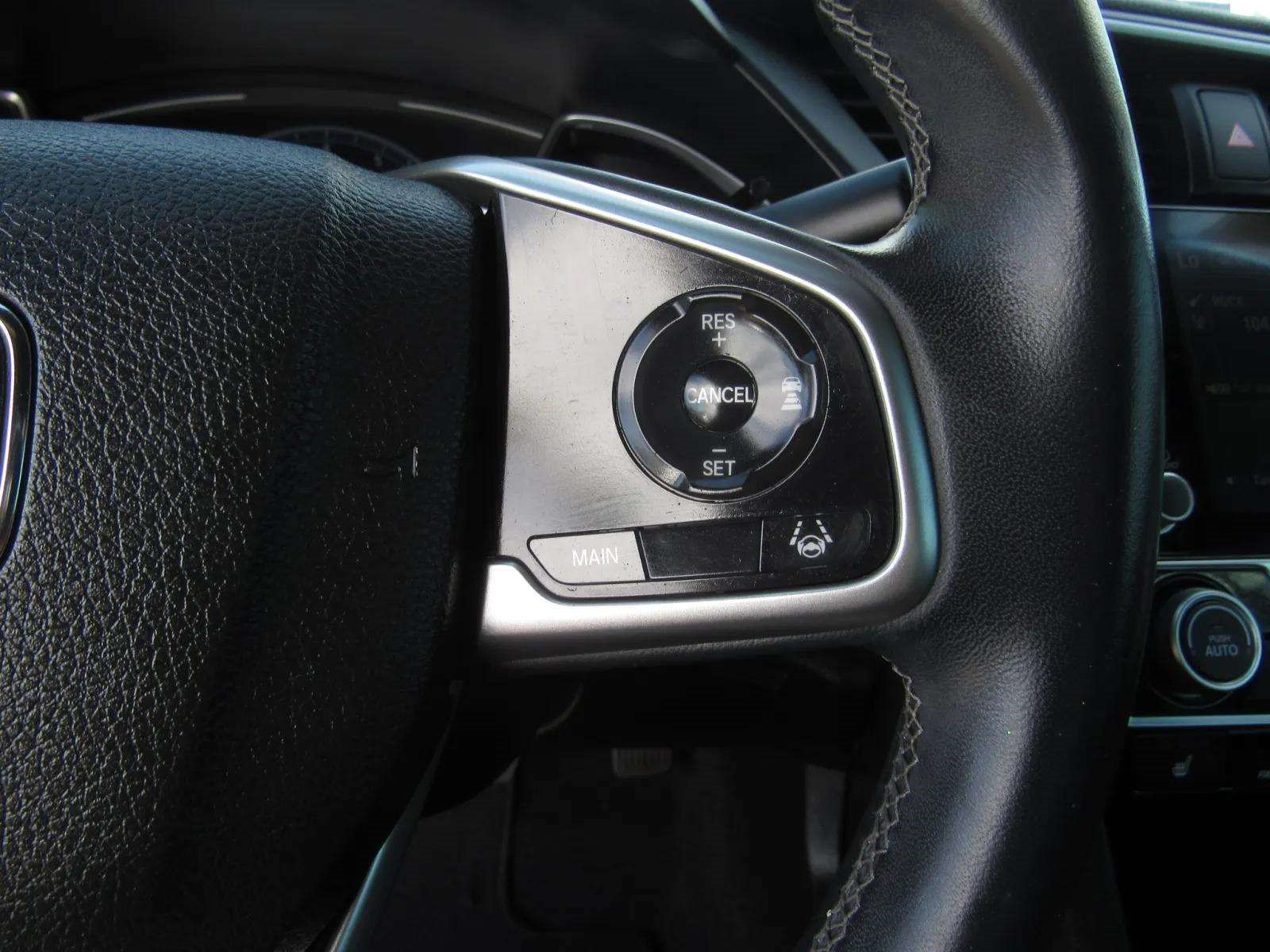 Certified 2020 Honda Civic EX image 24