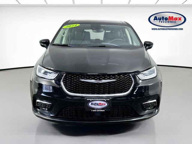 Used 2024 Chrysler Pacifica Select image 7