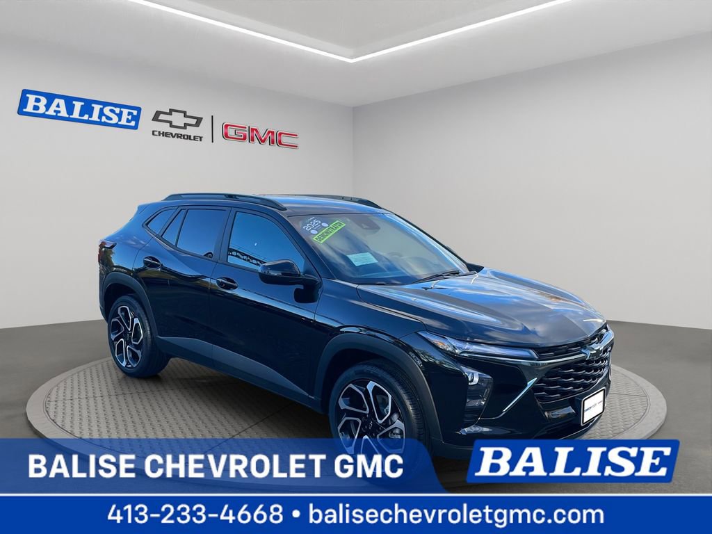 Used 2025 Chevrolet Trax RS w/ Driver Confidence Package