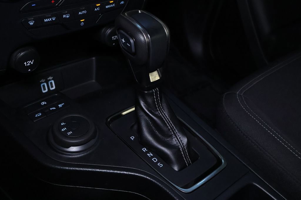 Used 2022 Ford Ranger XLT w/ Technology Package image 33