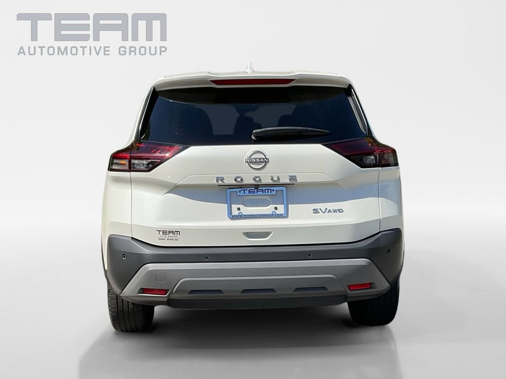 Used 2023 Nissan Rogue SV AWD/4WD image 6