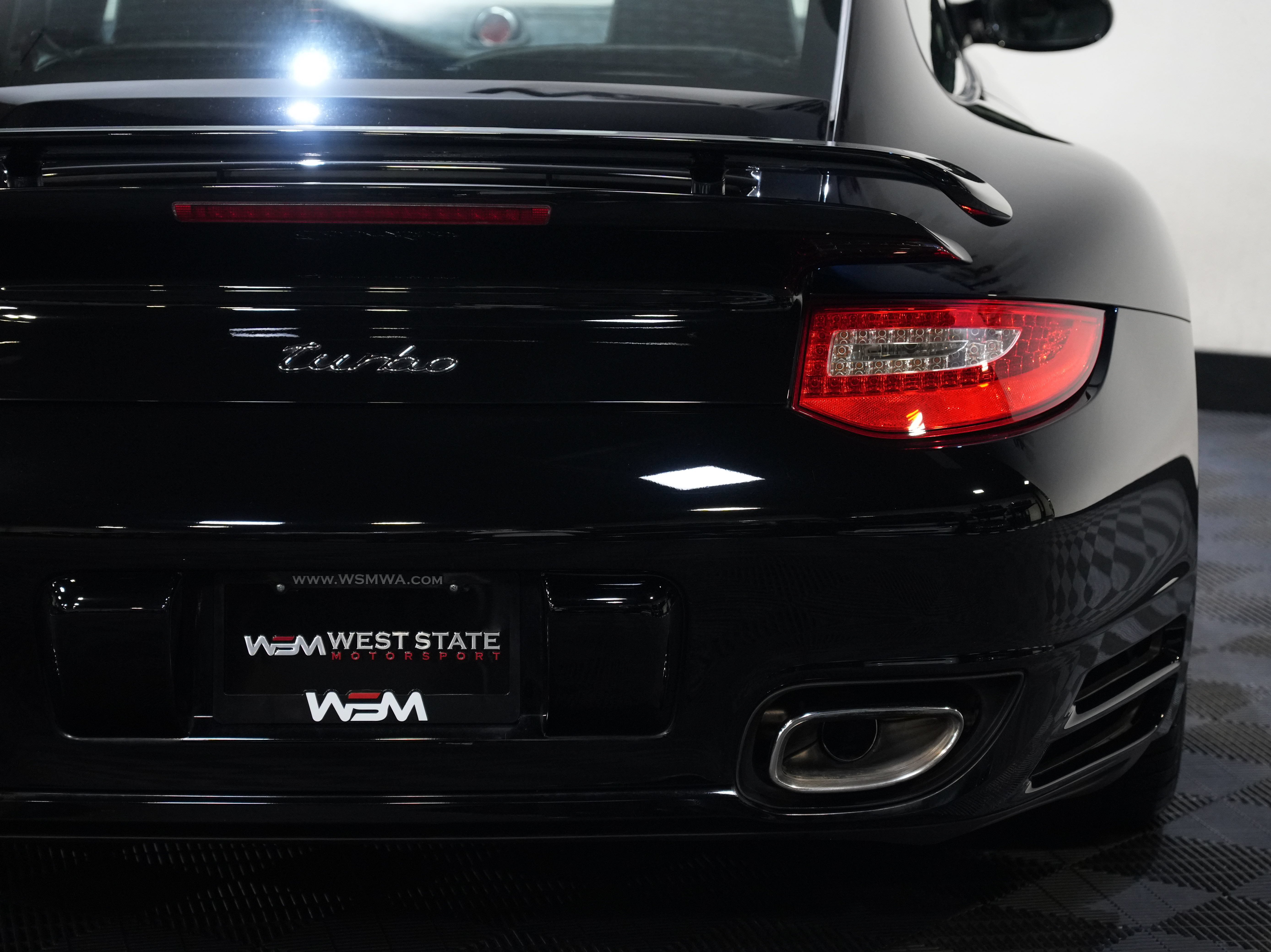 Used 2013 Porsche 911 4 Coupe AWD/4WD image 17
