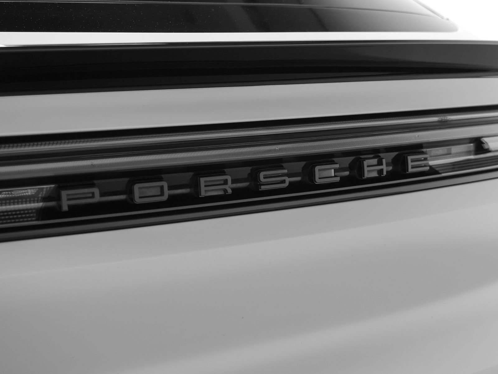 Certified 2025 Porsche Cayenne Turbo GT AWD/4WD image 27
