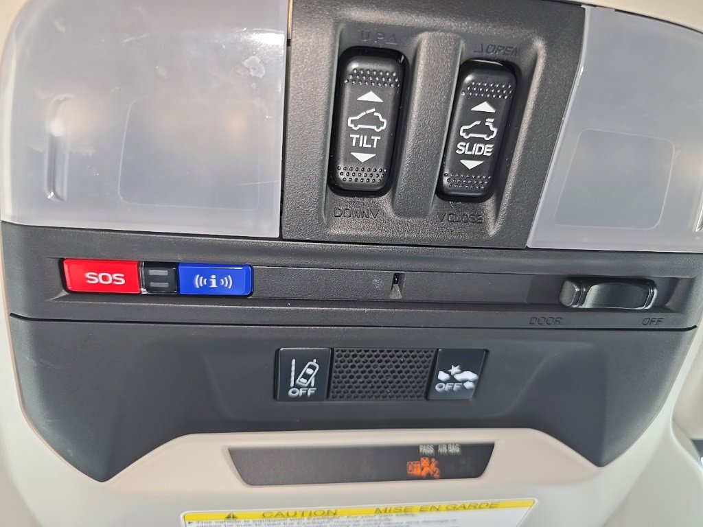 Used 2021 Subaru Crosstrek 2.0i Premium w/ Moonroof Package image 24