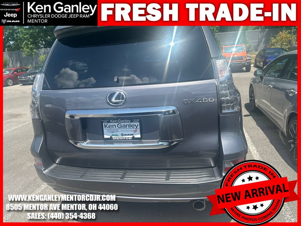 Used 2022 Lexus GX 460 Premium w/ Premium Package AWD/4WD image 7