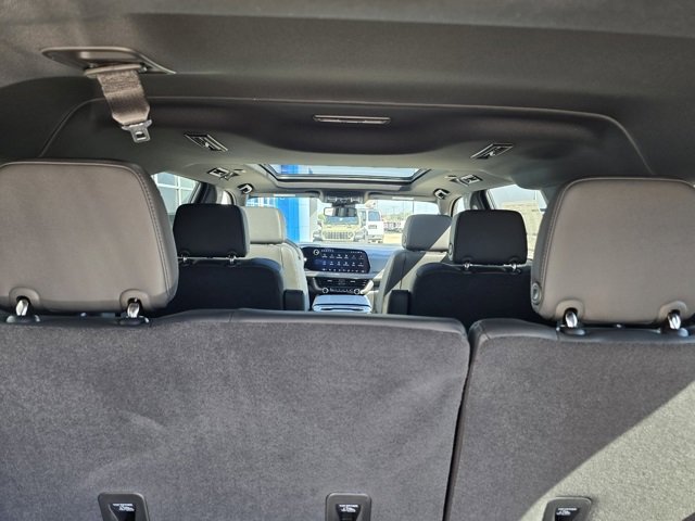 New 2026 Chevrolet Suburban Z71 w/ Comfort Package image 27