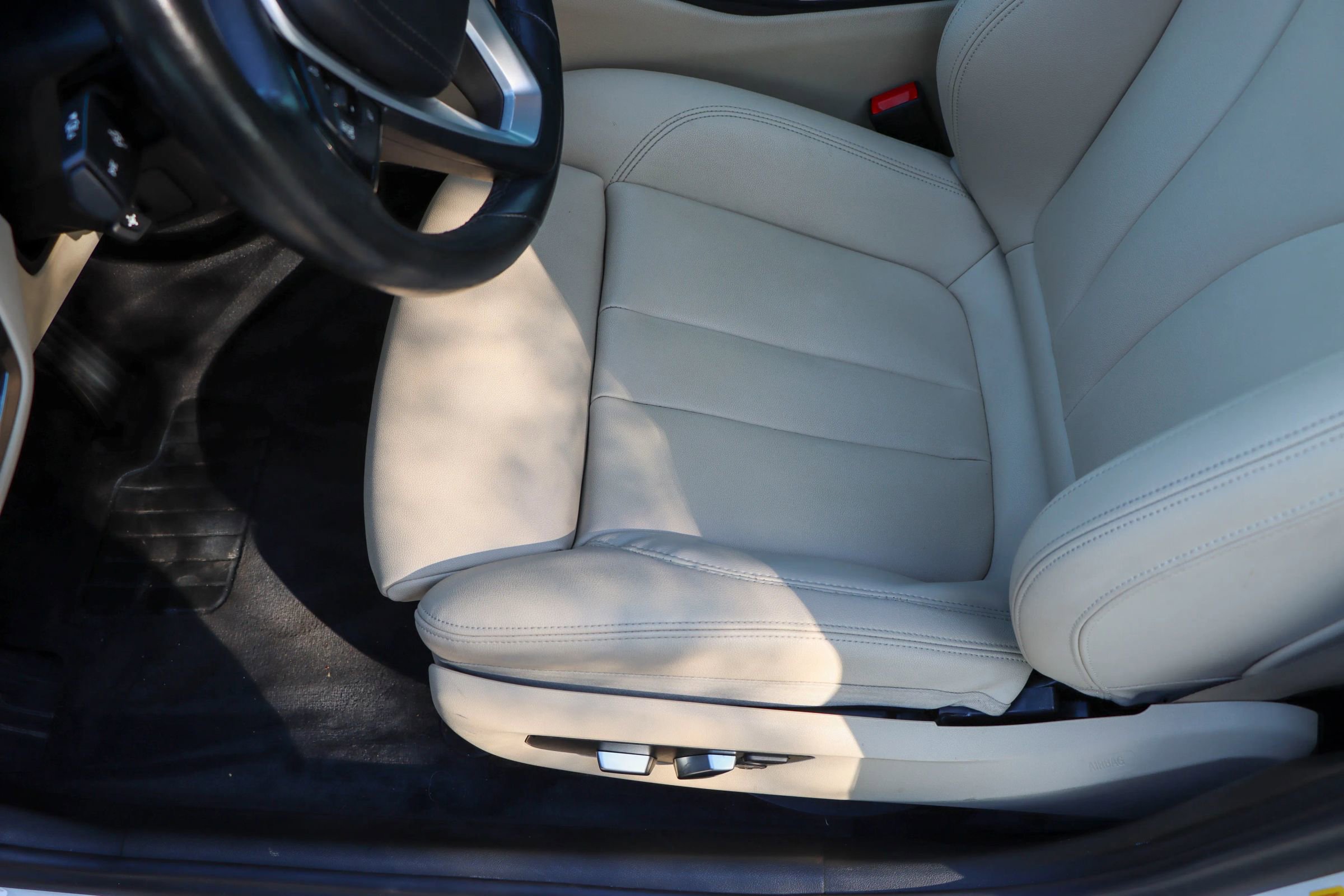 Used 2018 BMW 530i image 16