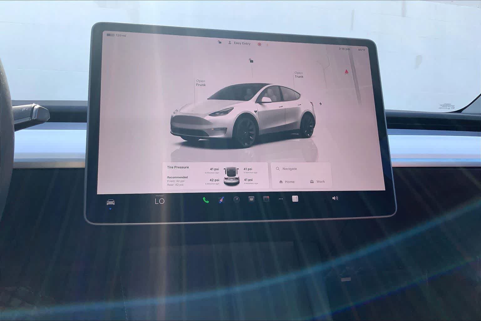 Used 2025 Tesla Model Y Long Range RWD image 34