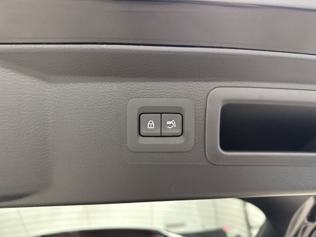 Used 2024 MAZDA CX-50 AWD 2.5 Turbo w/ Weather Package image 15