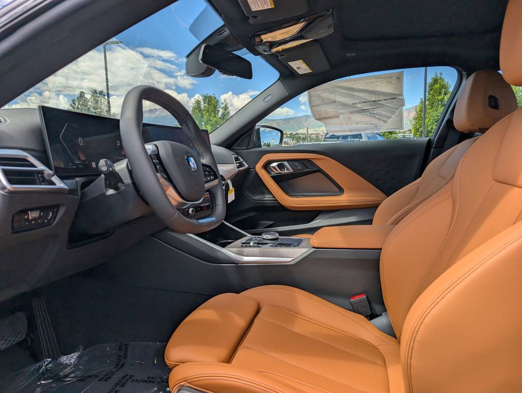 Used 2025 BMW 230i xDrive Coupe w/ Premium Package image 10