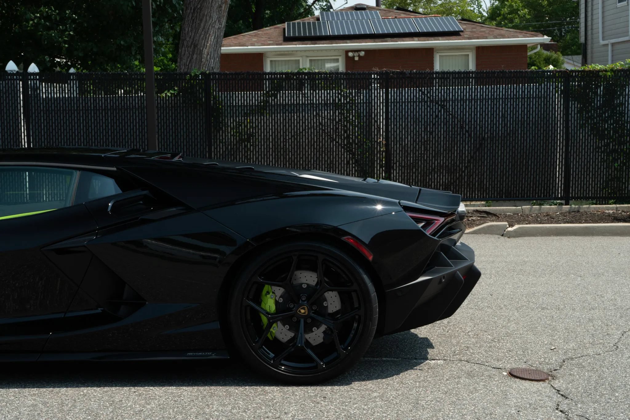 Used 2024 Lamborghini Revuelto AWD/4WD image 37