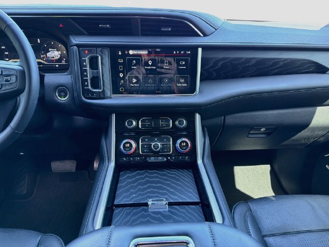 Used 2024 GMC Yukon Denali AWD/4WD image 20