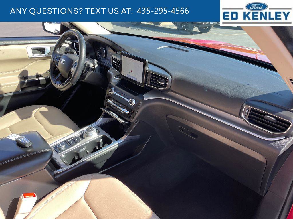 Used 2020 Ford Explorer XLT w/ Equipment Group 202A AWD/4WD image 29