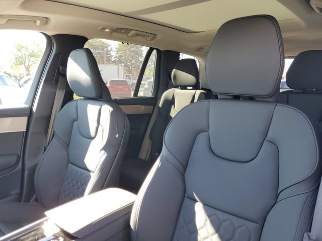 New 2027 Volvo XC90 B6 Plus AWD/4WD image 14
