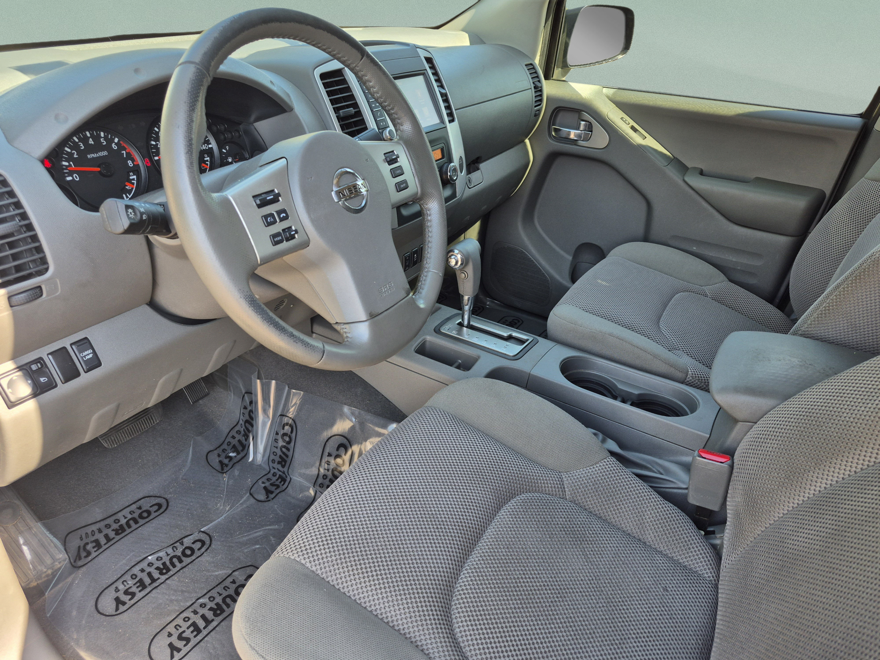 Used 2019 Nissan Frontier SV w/ Value Truck Package RWD image 18