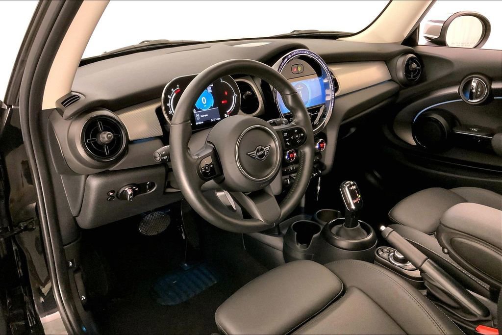 Certified 2024 MINI Cooper 2-Door Hardtop image 21