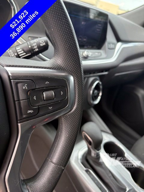 Used 2022 Chevrolet Blazer LT FWD image 18
