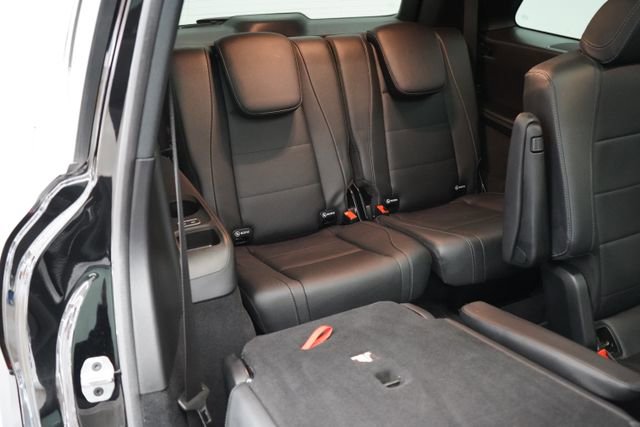 Used 2025 Mercedes-Benz GLS 450 4MATIC image 61